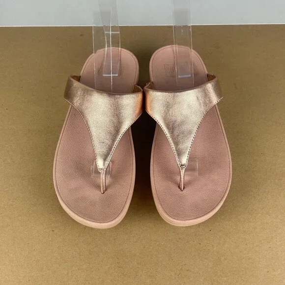 Fitflop Lulu Toe Post Thong Sandals Womens 7.5 Metallic Rose Gold Leather Casual - Picture 2 of 9